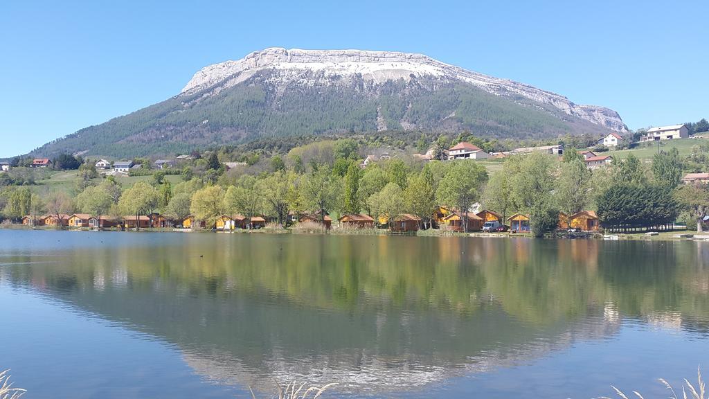 Camping La Motte Flottante Ла-Фрессинуз Экстерьер фото